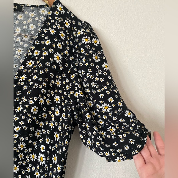 Daisy dress - Picture 3 of 4